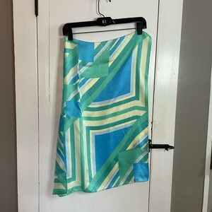 100% Silk Made in Italy 26 square geometric scarf by Gap